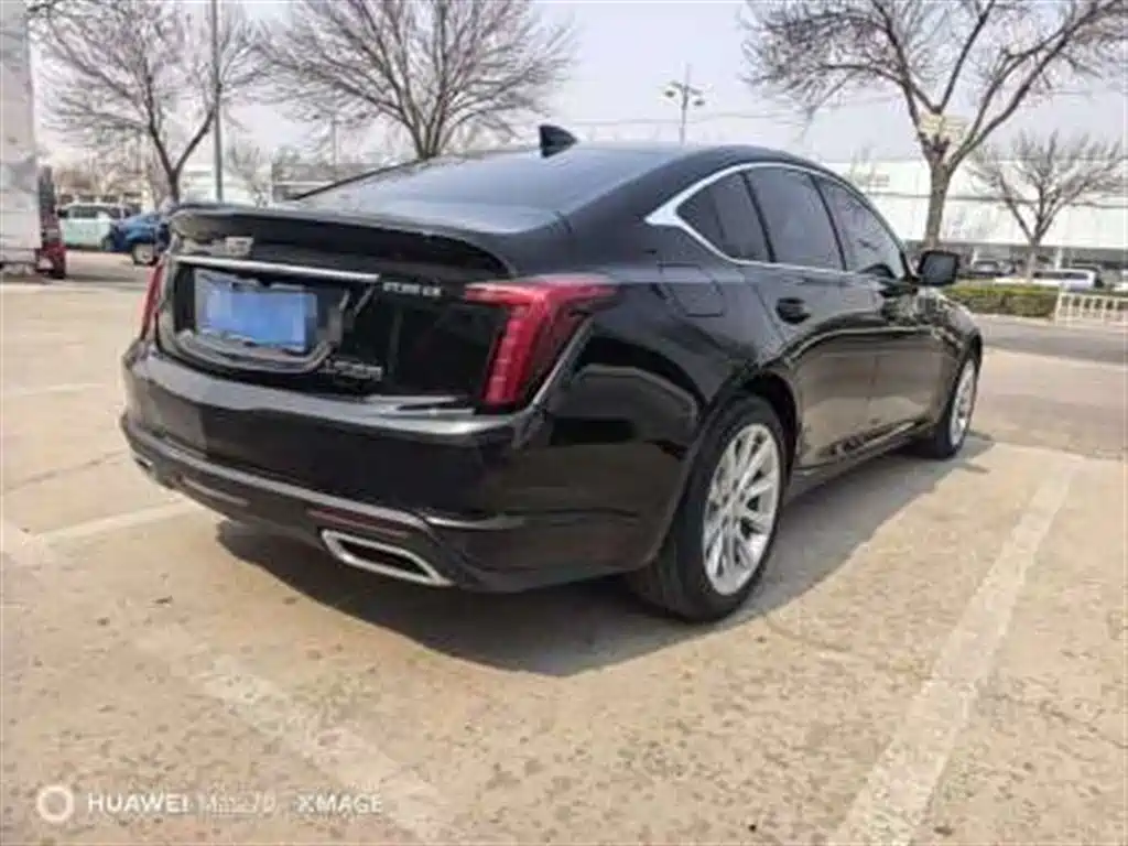 Cadillac CT5 2022 28T Fashion Model купить на сайте DeffCars