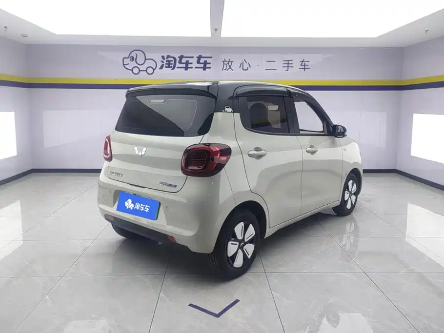 Hongguang MINIEV 2025 fourth generation four-door version Zhenxiang+ model купить на сайте DeffCars