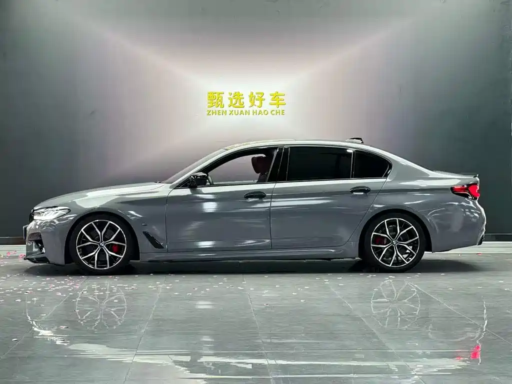 BMW 5 Series 2021 530Li Exclusive M Sports Package купить на сайте DeffCars