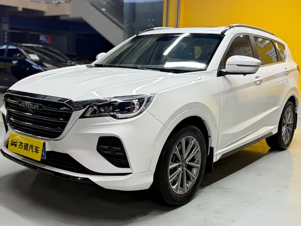 Jietu X70 2020 1.5T DCT Yuexing Edition 7 seats купить на сайте DeffCars