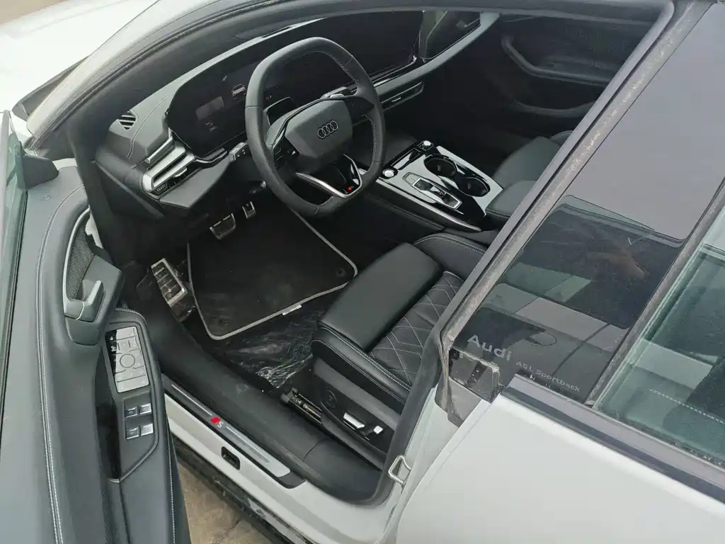 Audi A5L Sportback 2026 TFSI 150kW exclusive quattro model купить на сайте DeffCars
