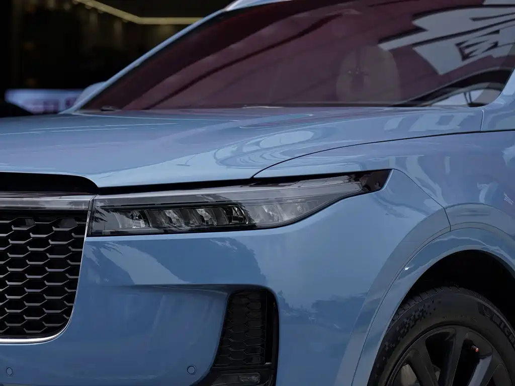 Ideal ONE 2021 extended range 6-seater version купить на сайте DeffCars