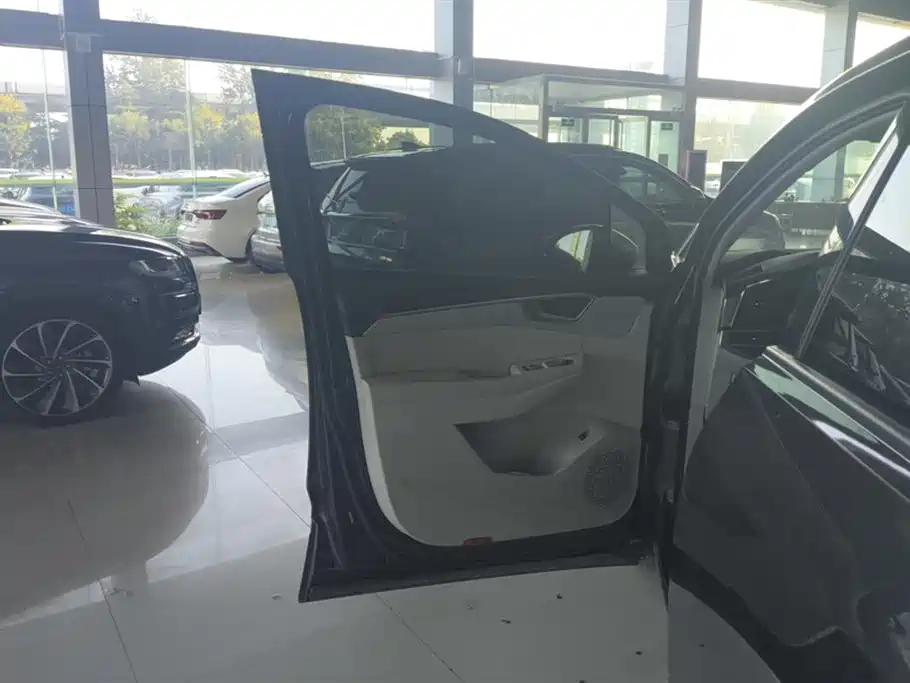 Lanjing 2022 380TSI four-wheel drive luxury Jiajing Edition Pro 7 seats купить на сайте DeffCars