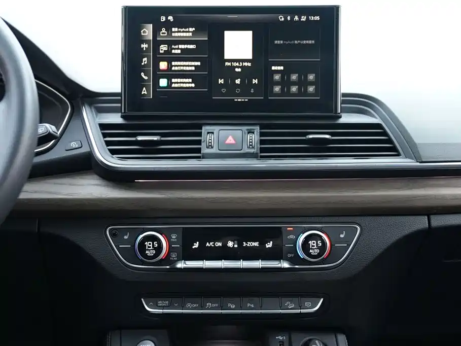 Audi Q5L 2022 facelift 40T luxury and elegant model купить на сайте DeffCars