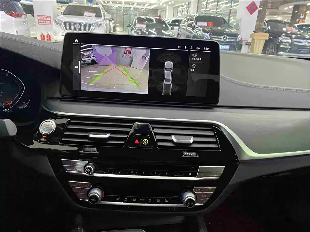 BMW 5 Series 2022 facelift 530Li leading M sports package купить на сайте DeffCars