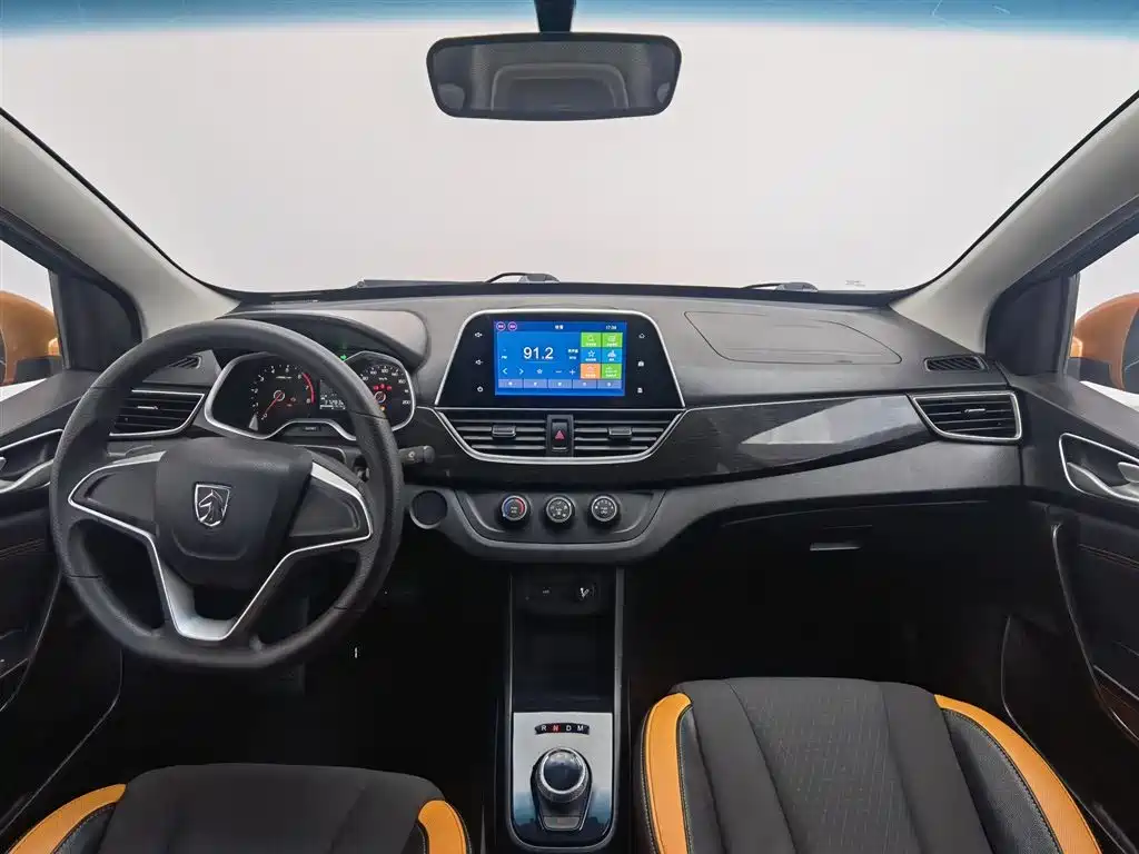 Baojun 310 2017 1.5L automatic fashion model купить на сайте DeffCars