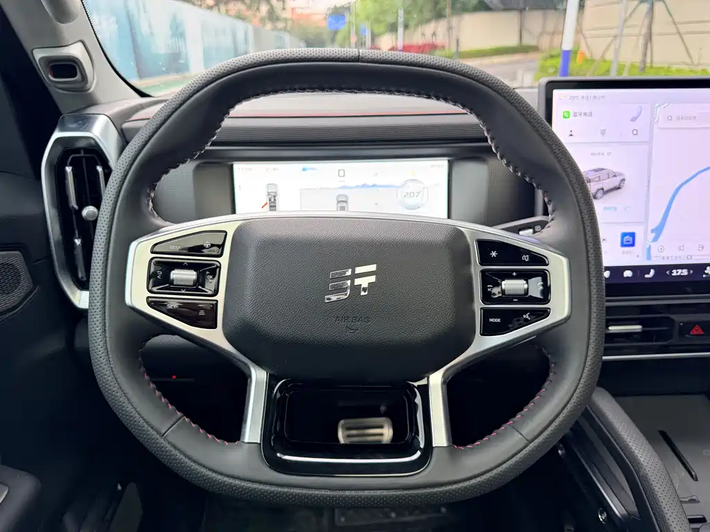 Jietu Traveler 2024 2.0T 4WD Crossing PRO Entertainment Edition купить на сайте DeffCars