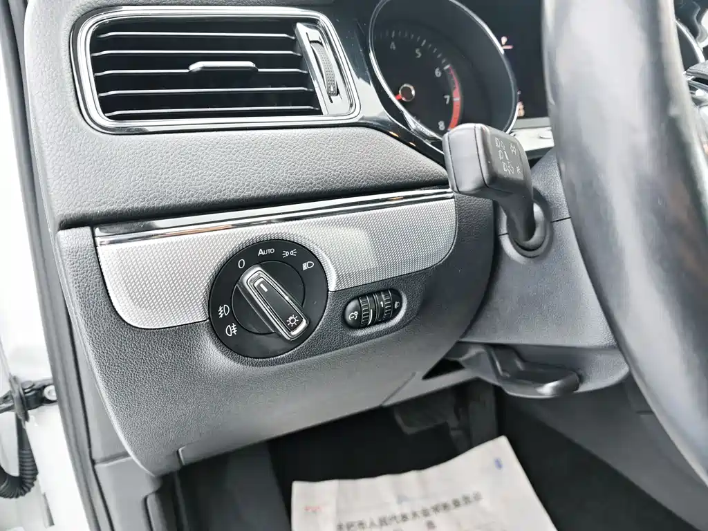 Sagitar 2018 180TSI DSG Premium Edition купить на сайте DeffCars