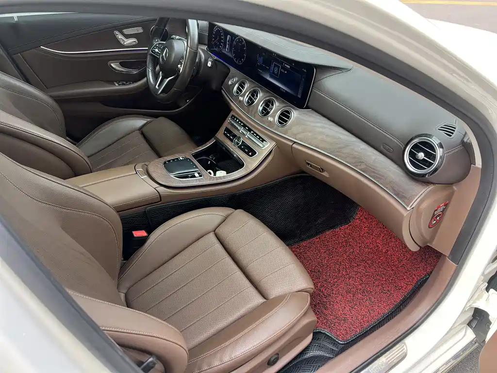 Mercedes-Benz E-Class 2019 E 260 L купить на сайте DeffCars