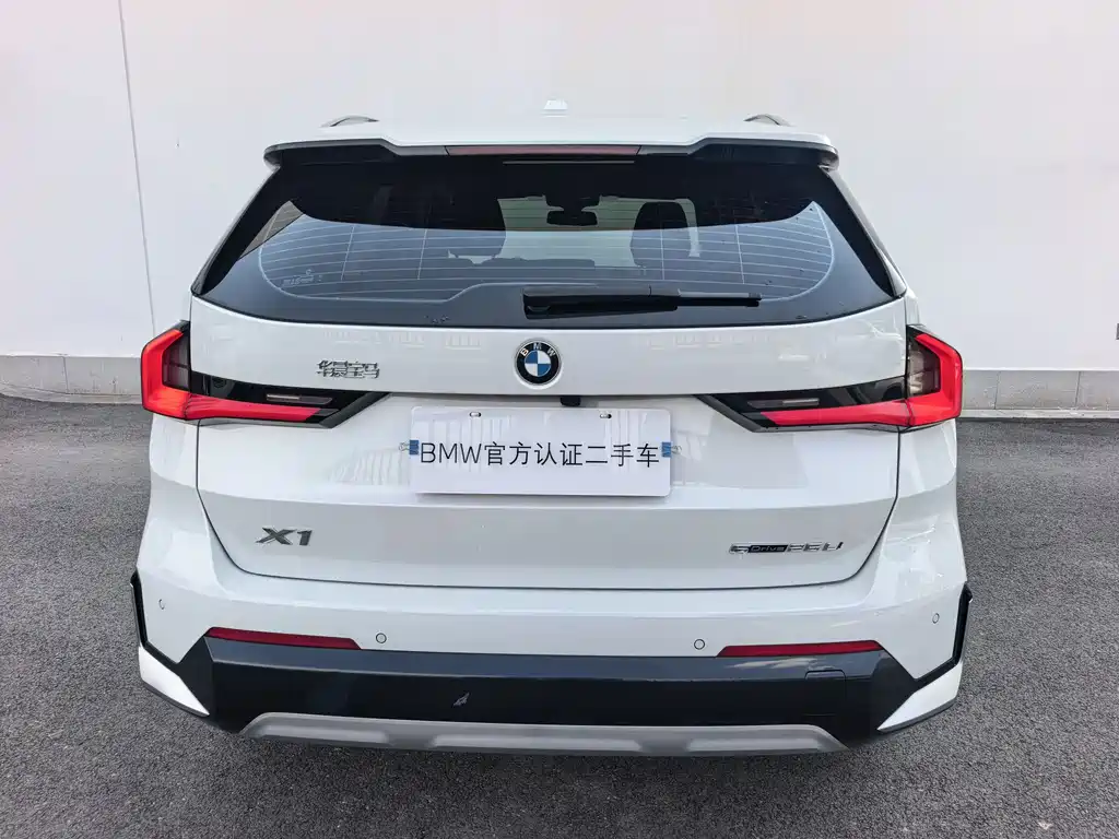 BMW X1 2024 sDrive25Li X Design Package купить на сайте DeffCars