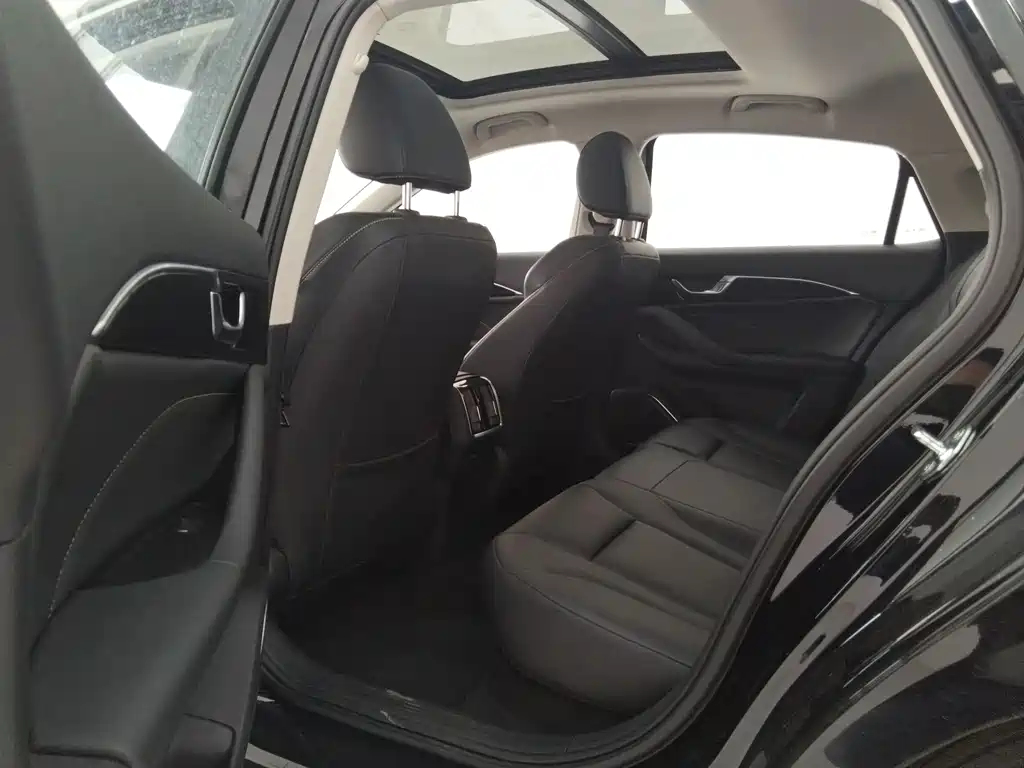 Pentium B70 2023 third generation 1.5T automatic enjoyment model купить на сайте DeffCars