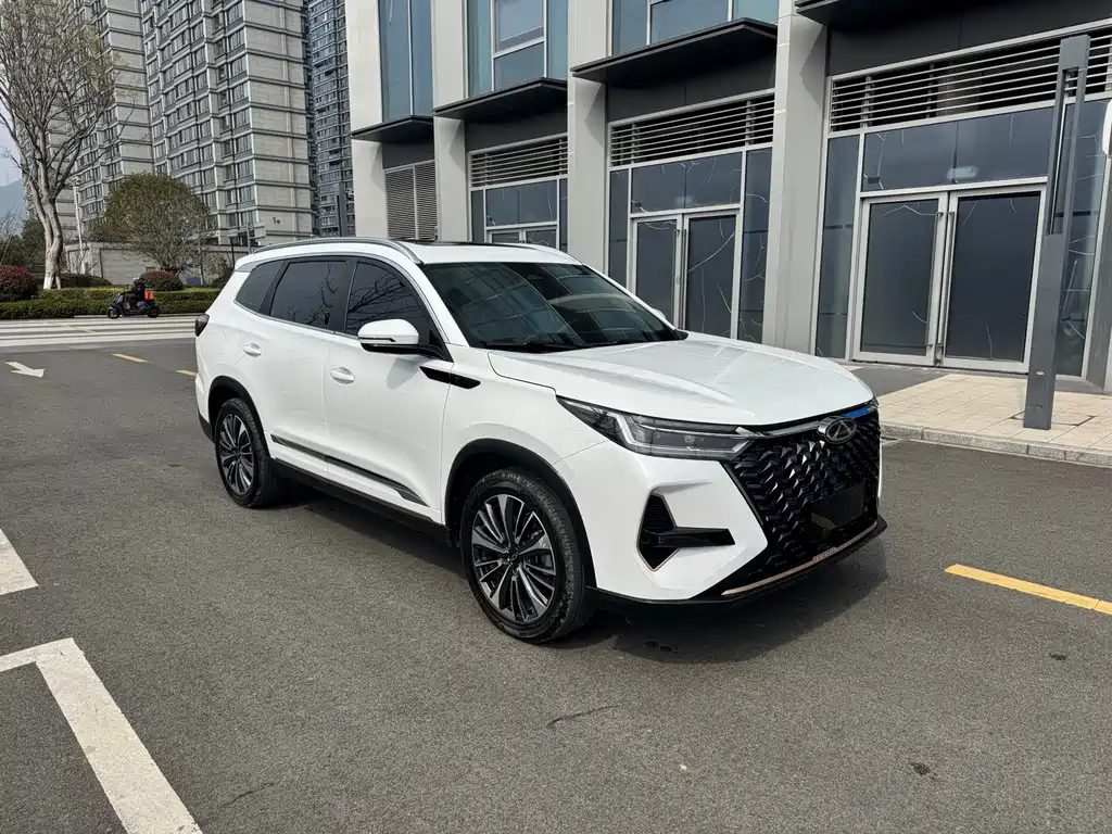 Tiggo 8 PRO 2024 Champion Edition 390T 2WD Peak Edition 5 seats купить на сайте DeffCars