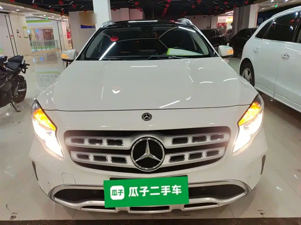 Mercedes-Benz GLA 2018 GLA 200 Dynamic купить на сайте DeffCars