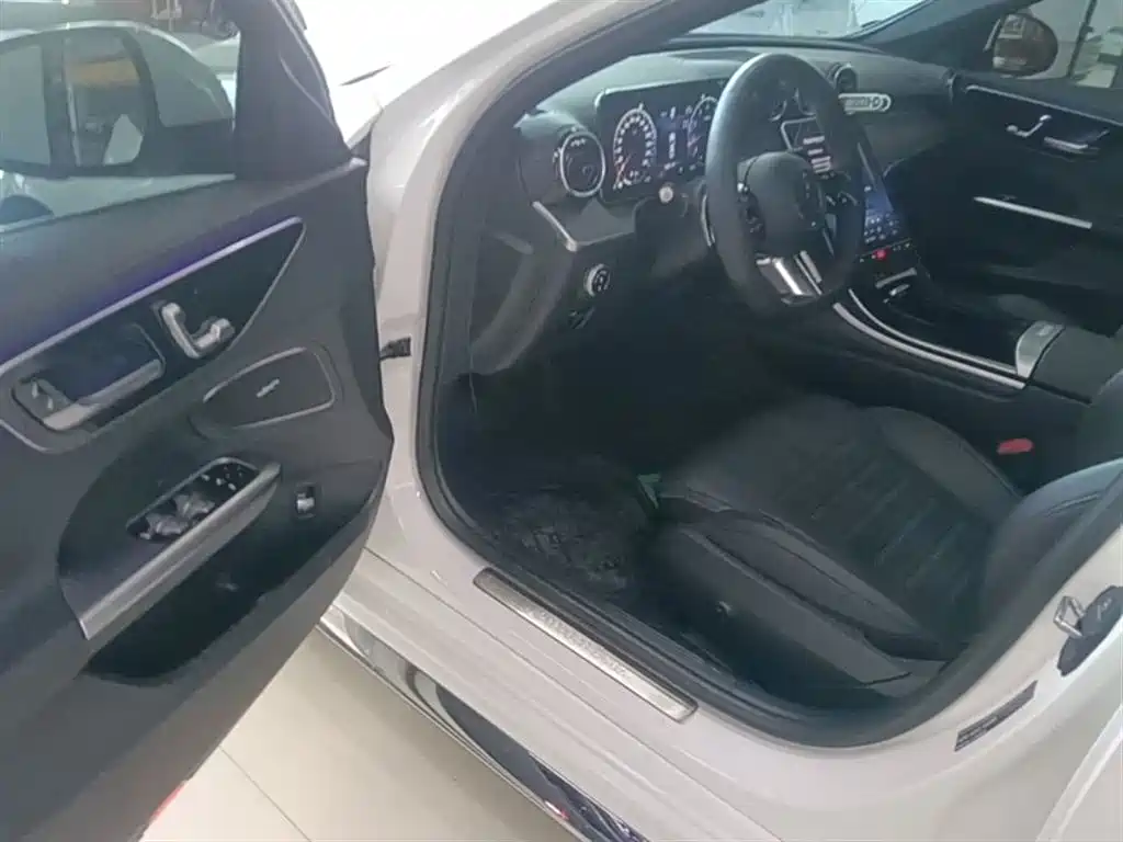Mercedes-Benz C-Class 2024 C 200 L Sports Edition купить на сайте DeffCars