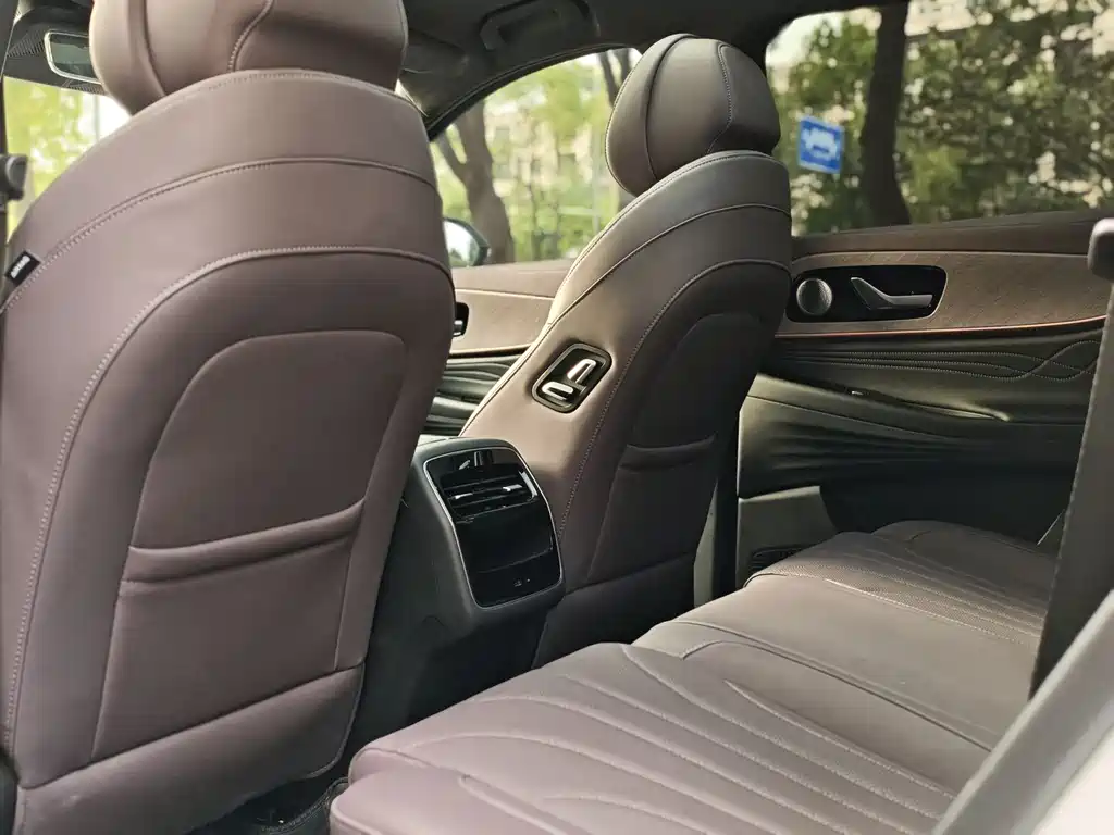 Tiggo 9 2025 2.0T automatic two-wheel drive exclusive version 5 seats купить на сайте DeffCars
