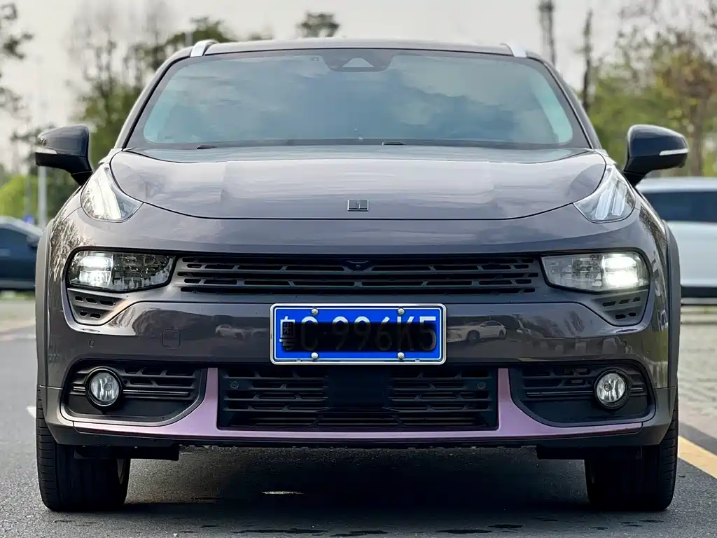 Lynk & Co 02 2021 1.5TD DCT 2WD Champion Edition купить на сайте DeffCars