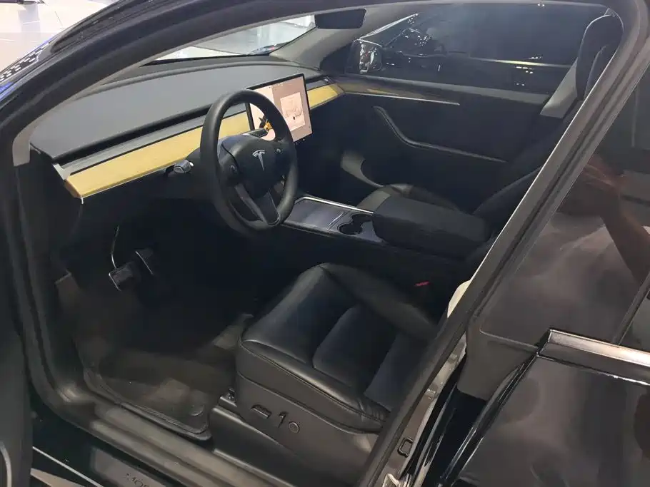 Model Y 2022 rear-wheel drive купить на сайте DeffCars