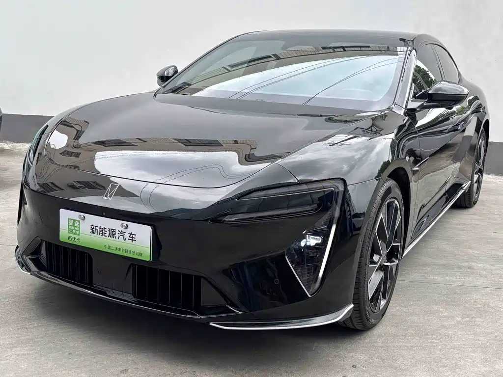 阿维塔06 2025款 Pro纯电版 купить на сайте DeffCars