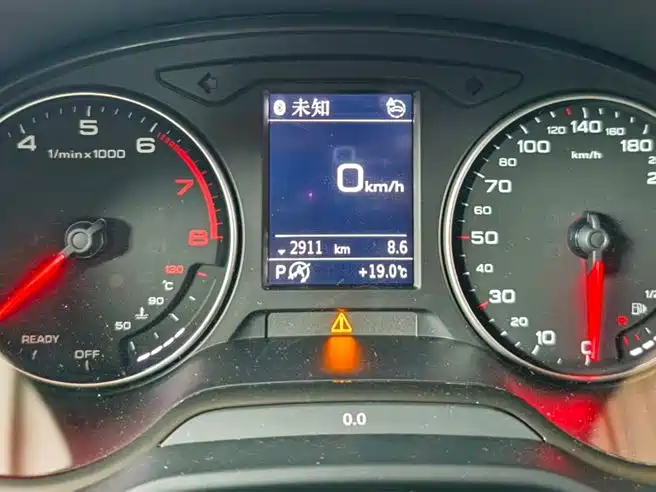 Audi Q2L 2024 35TFSI fashionable and dynamic купить на сайте DeffCars