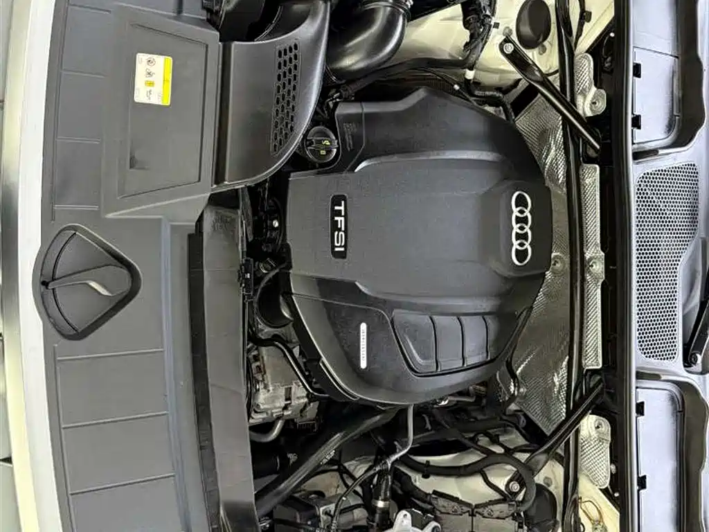 Audi Q5L 2020 facelift 40 TFSI enjoys fashionable style купить на сайте DeffCars