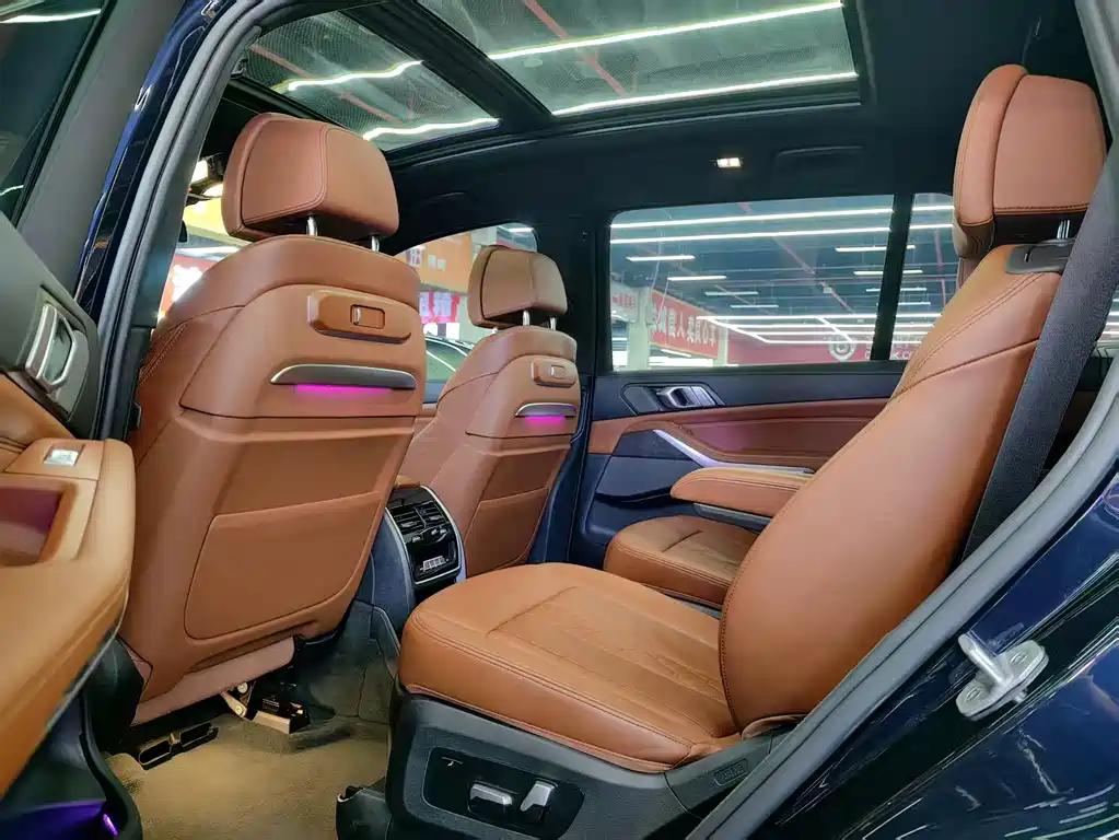 BMW X7 2023 xDrive40i Exclusive Luxury Package купить на сайте DeffCars