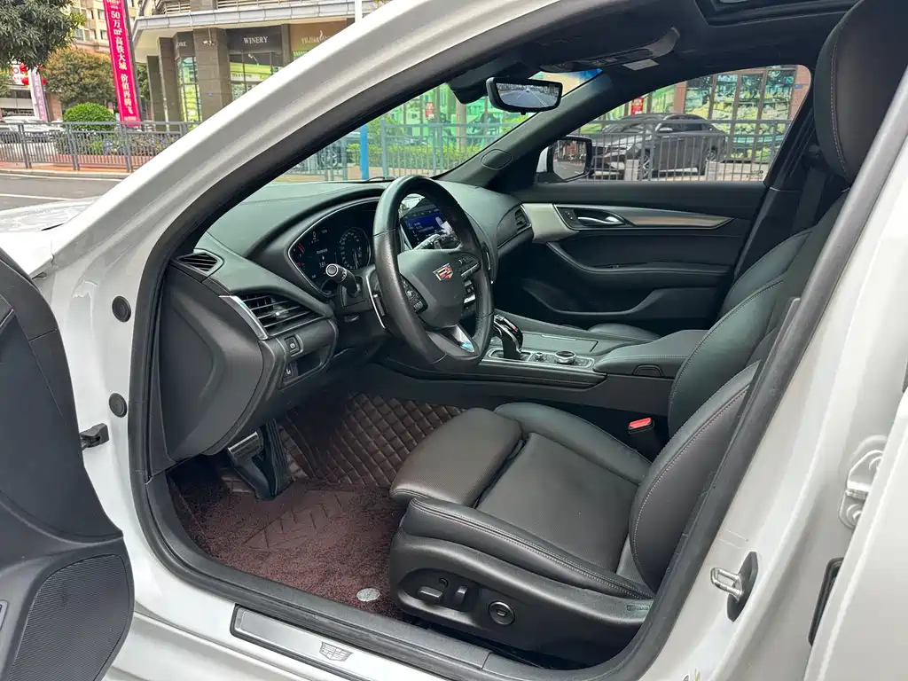 Cadillac CT5 2020 28T leading sports model купить на сайте DeffCars