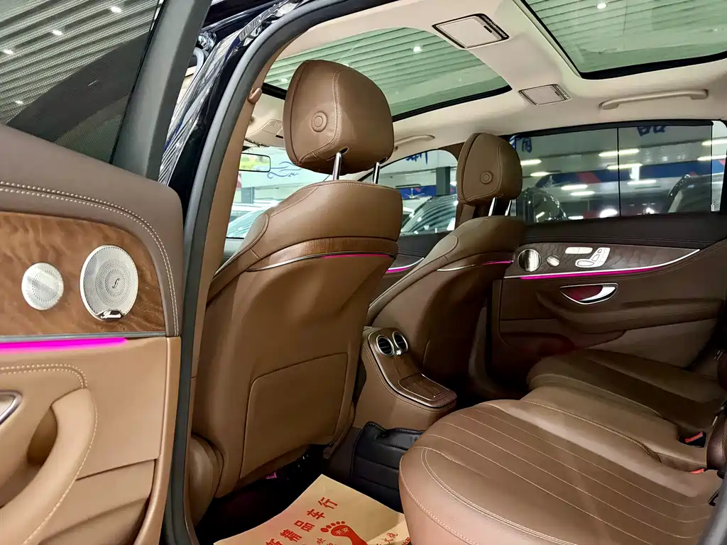 Mercedes-Benz E-Class 2023 E 300 L Luxury Model купить на сайте DeffCars