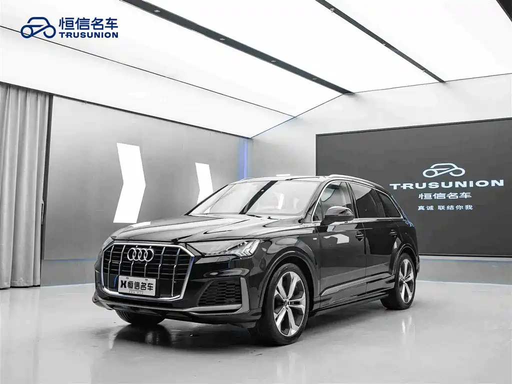 Audi Q7 2023 55 TFSI quattro S line sports купить на сайте DeffCars