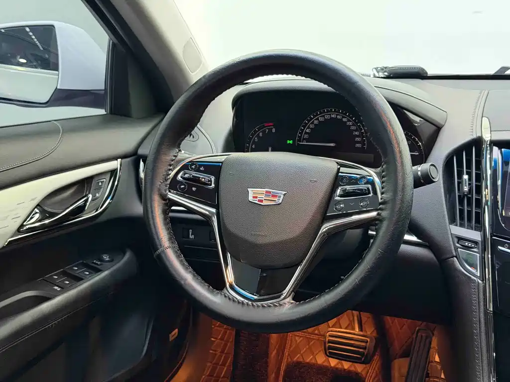 Cadillac ATS-L 2017 28T Fashion Model купить на сайте DeffCars
