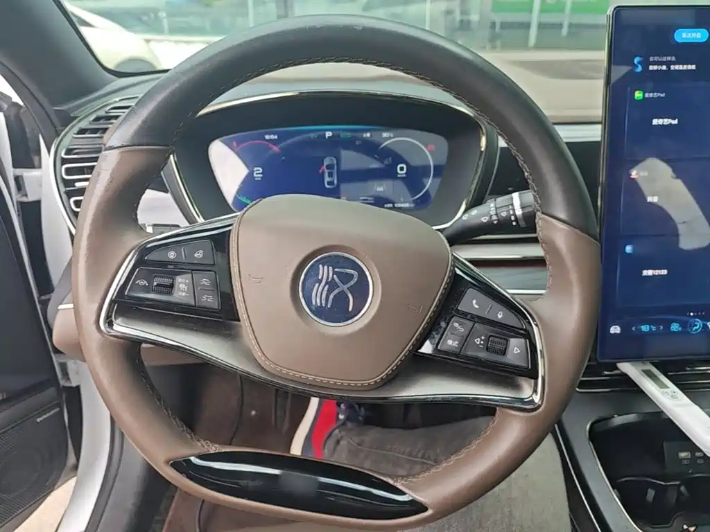 Han 2022 DM-i 121KM Exclusive Model купить на сайте DeffCars