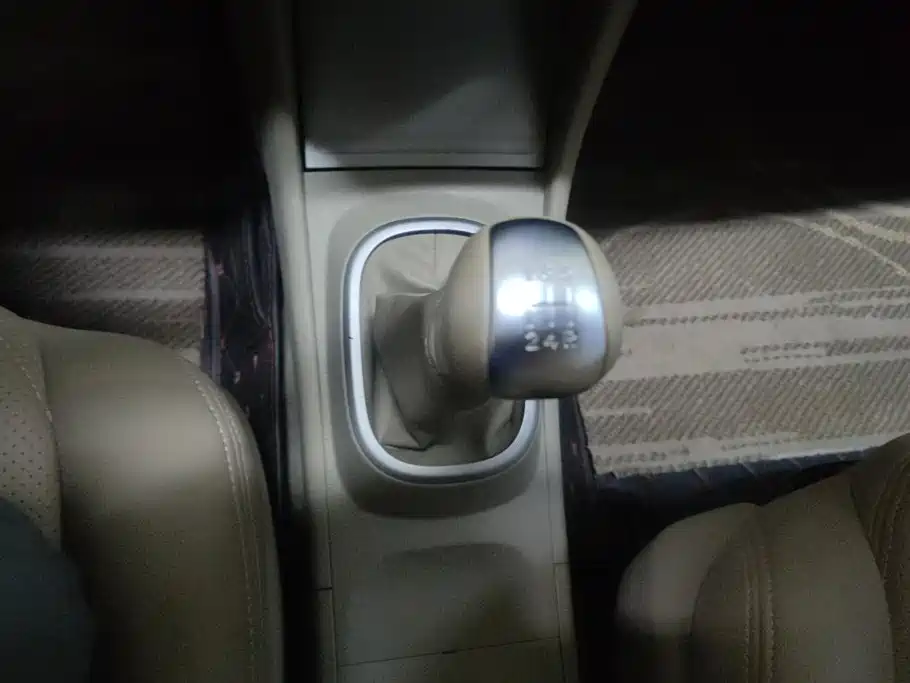 Sylphy 2012 Classic 1.6XE Manual Comfort Edition купить на сайте DeffCars