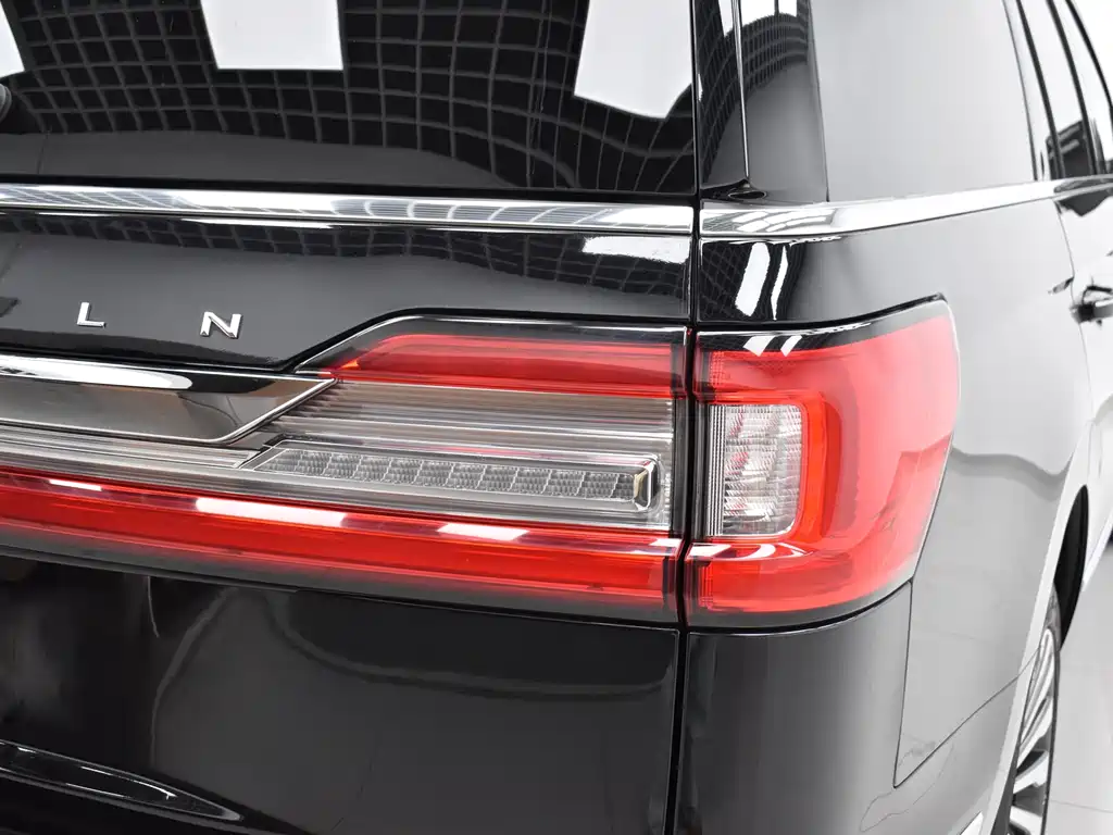 Navigator 2020 3.5T Honor Edition купить на сайте DeffCars