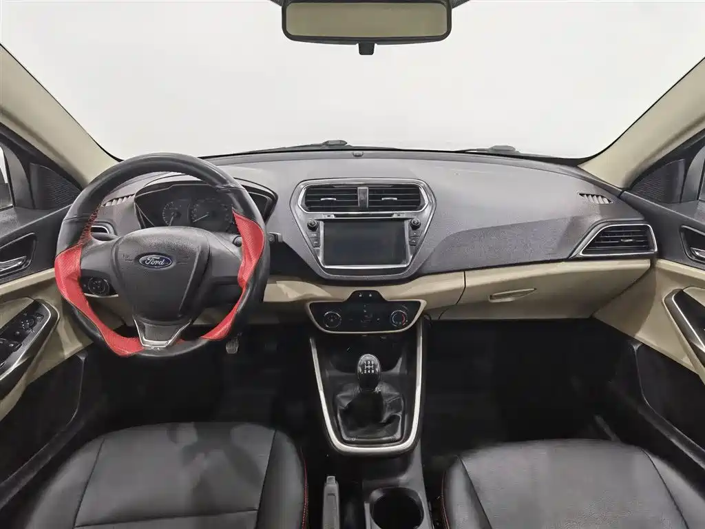 Escort 2017 facelift 1.5L manual comfort type купить на сайте DeffCars