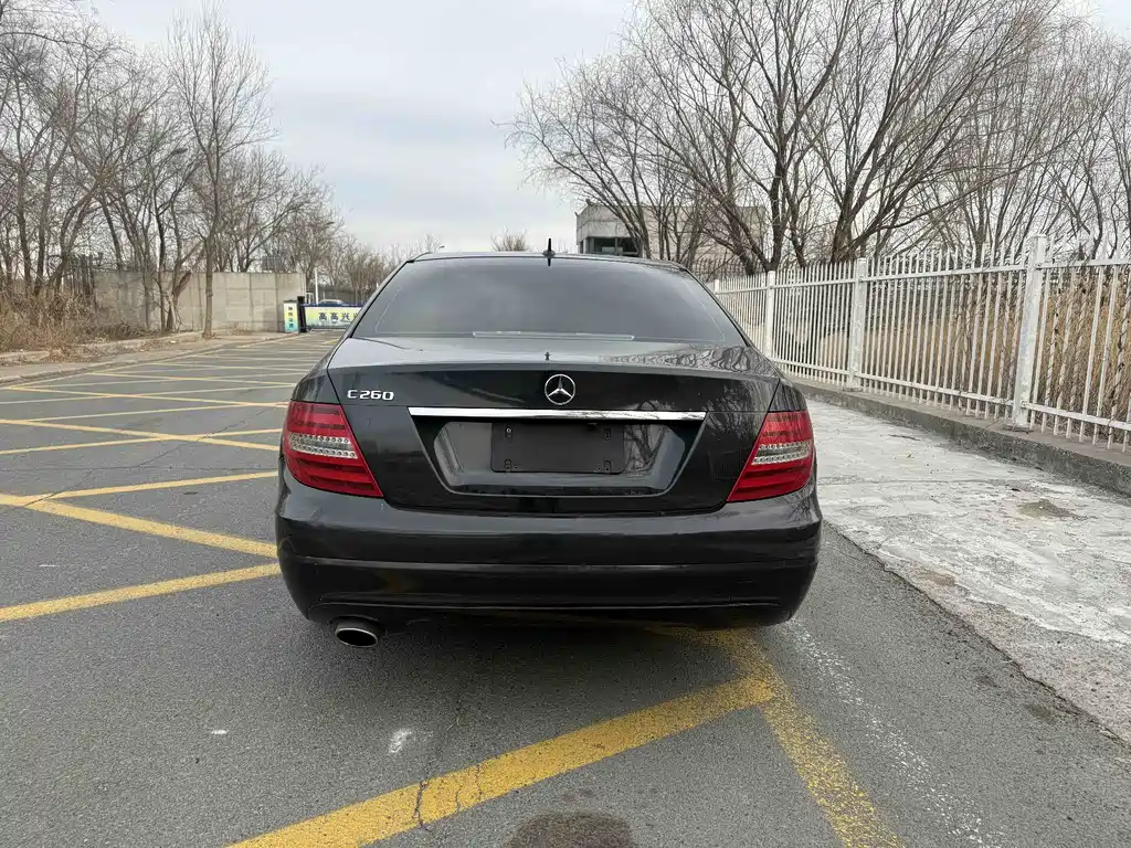 Mercedes-Benz C-Class 2011 C 180K Classic купить на сайте DeffCars