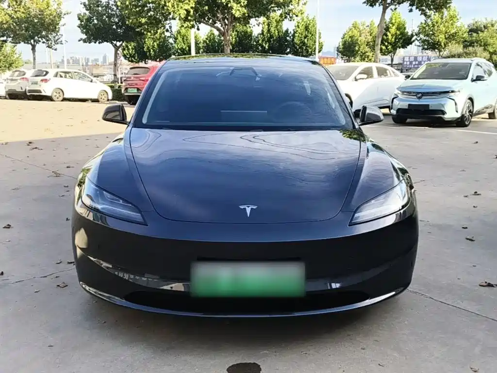 Model 3 2023 long-range all-wheel drive version купить на сайте DeffCars