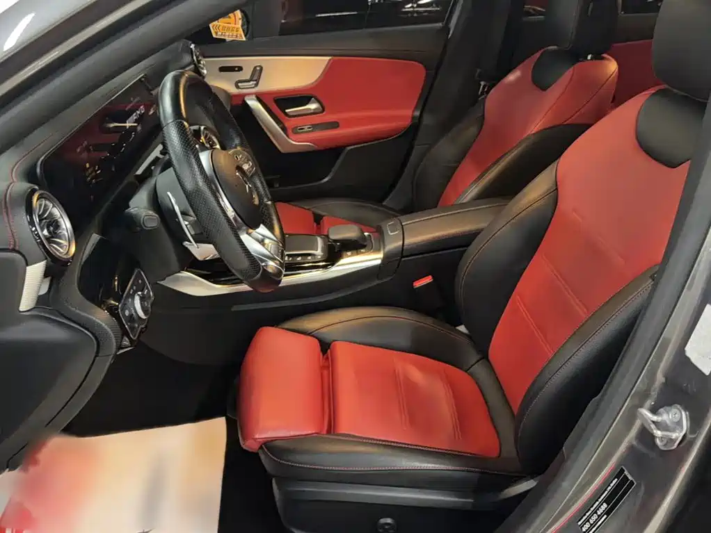 Mercedes-Benz A-Class AMG 2020 AMG A 35 L 4MATIC купить на сайте DeffCars