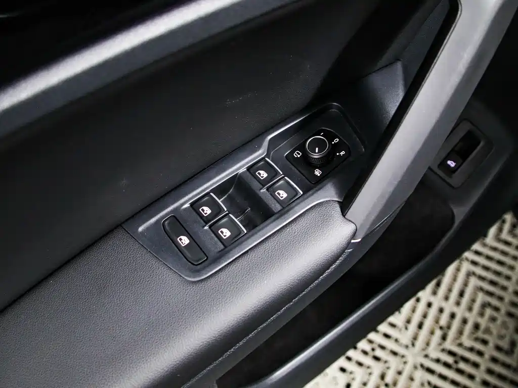 Tanyue 2022 280TSI two-wheel drive luxury smart connected version купить на сайте DeffCars