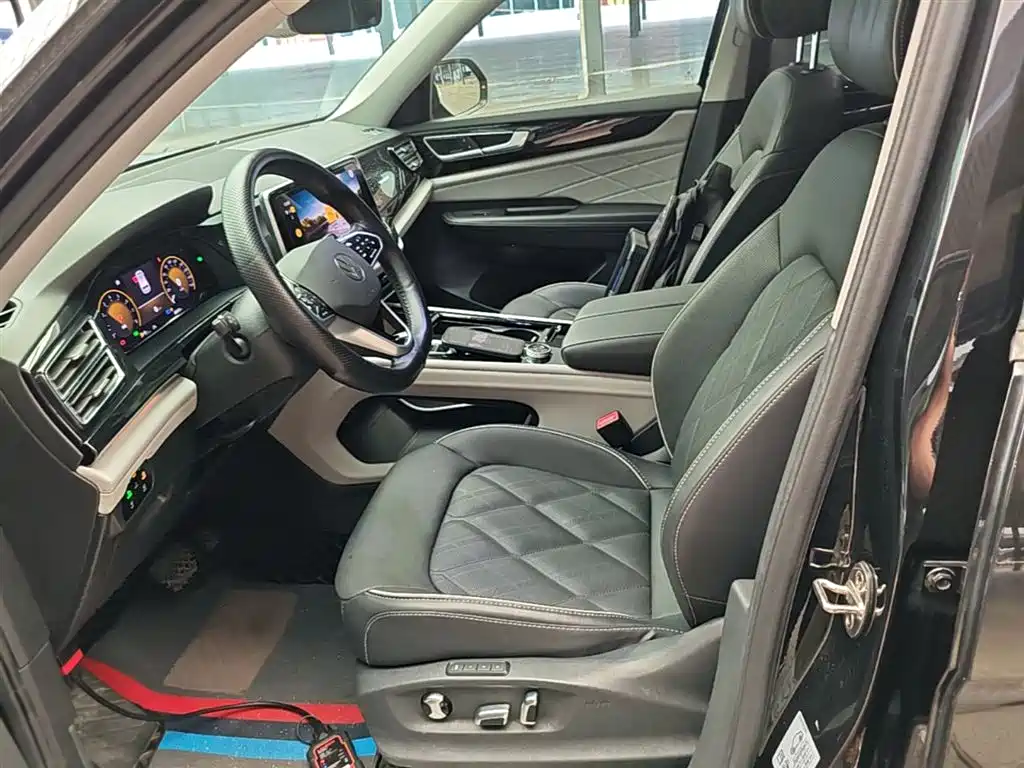 Touron 2023 530 V6 four-wheel drive flagship version купить на сайте DeffCars