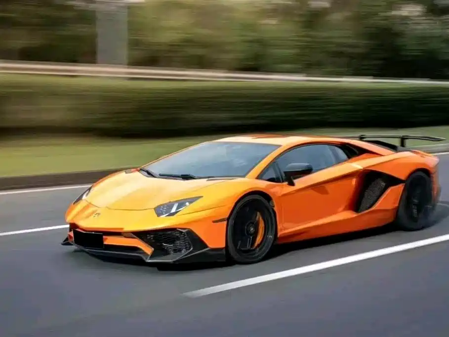Aventador 2011 LP 700-4 купить на сайте DeffCars