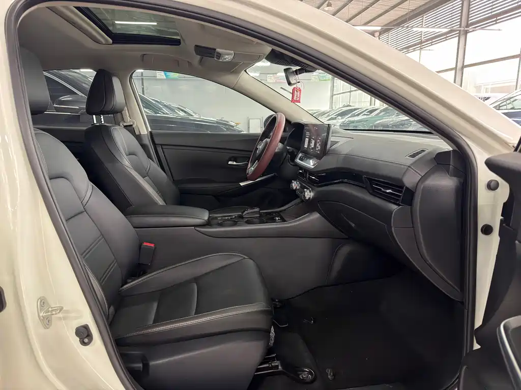 Sylphy 2022 electric drive version e-POWER super smart driving MAX купить на сайте DeffCars