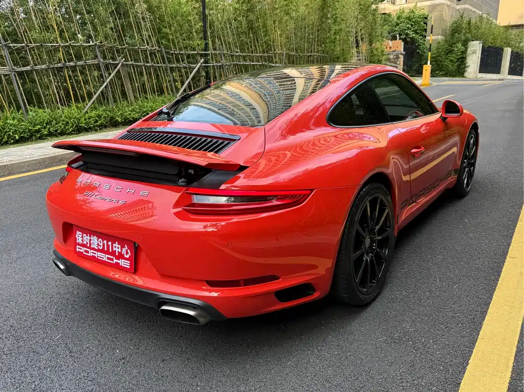 Porsche 911 2016 Carrera 3.0T купить на сайте DeffCars