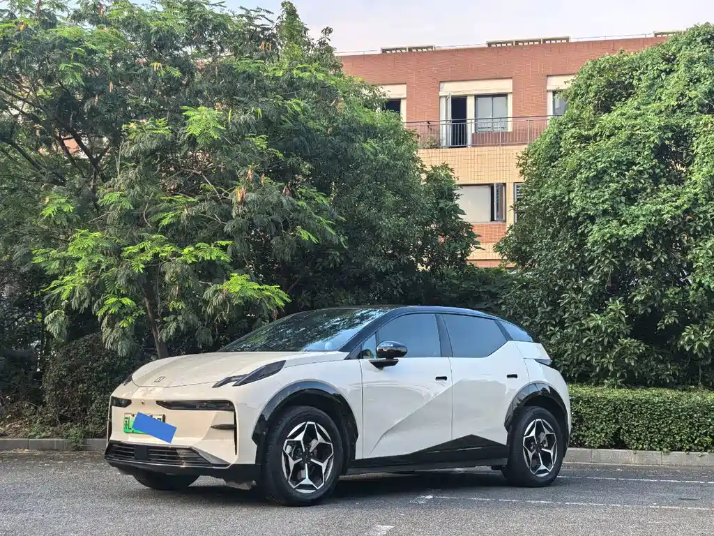 Jikrypton X 2025 five-seater rear-wheel drive version купить на сайте DeffCars