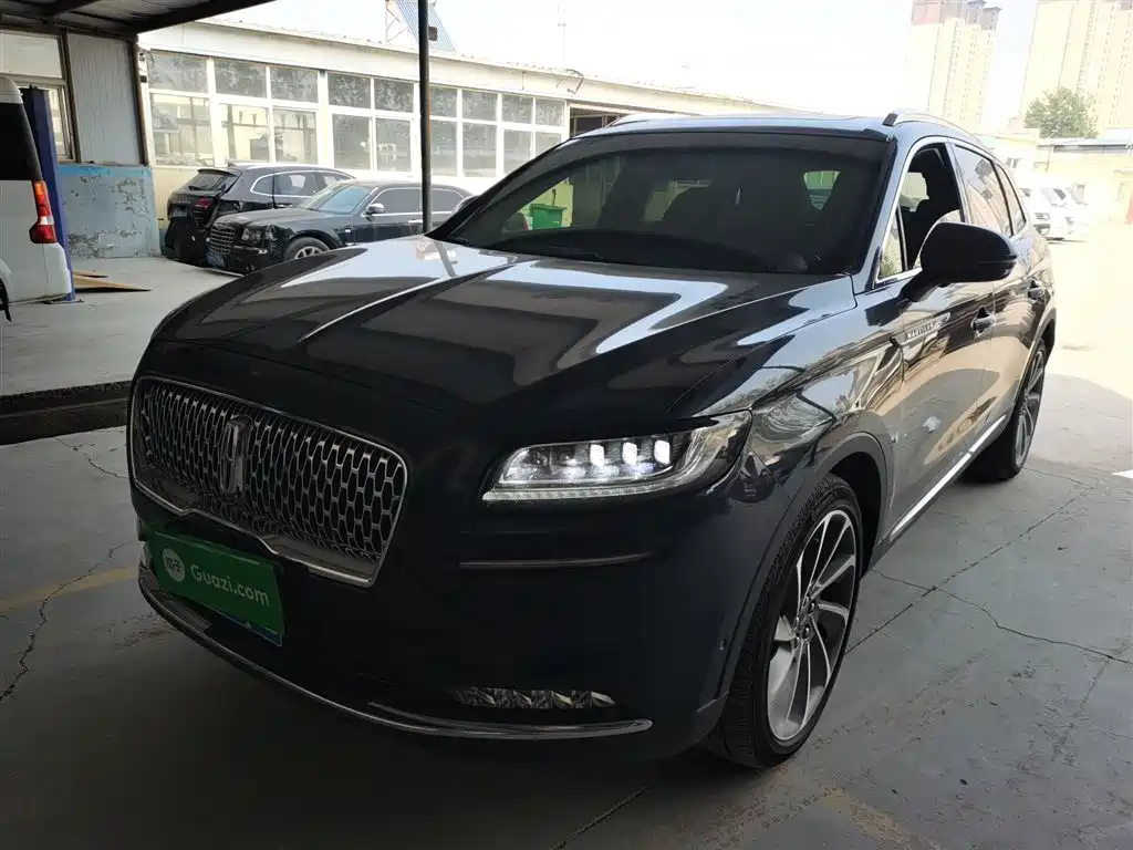 Voyager 2021 2.7T four-wheel drive premium version купить на сайте DeffCars