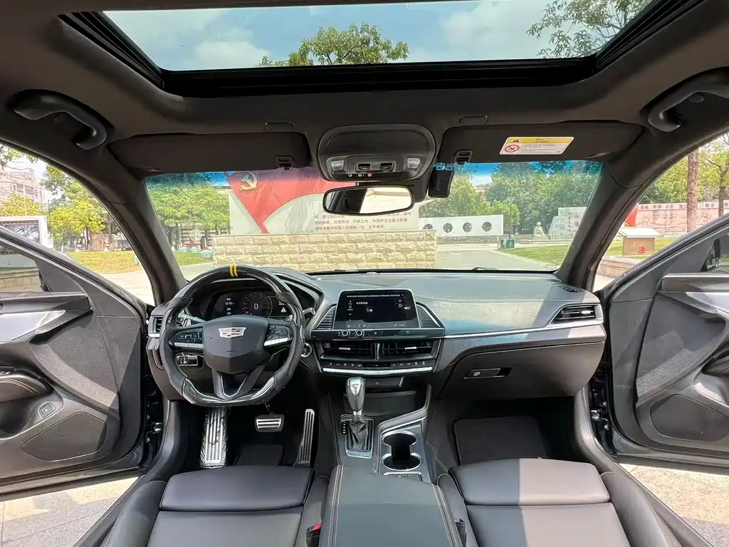 Cadillac CT4 2021 28T Premium Model купить на сайте DeffCars