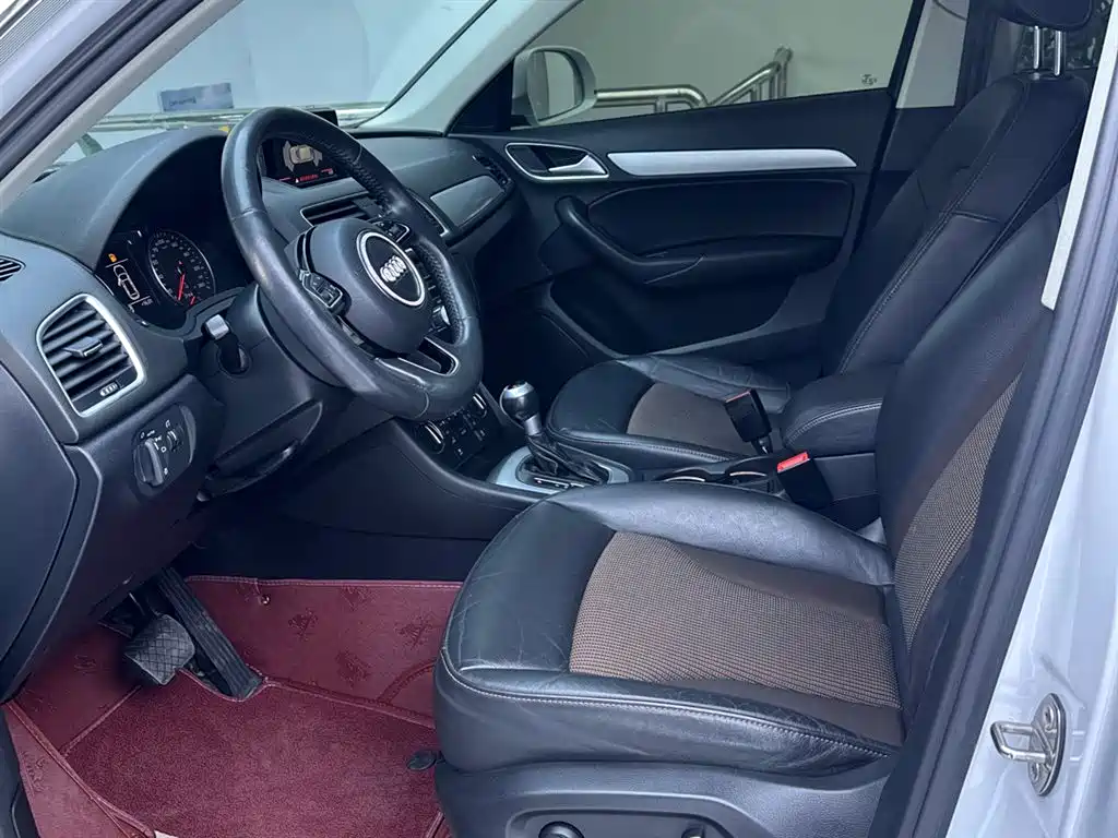 Audi Q3 2018 30th Anniversary Model 30 TFSI Fashion Model купить на сайте DeffCars