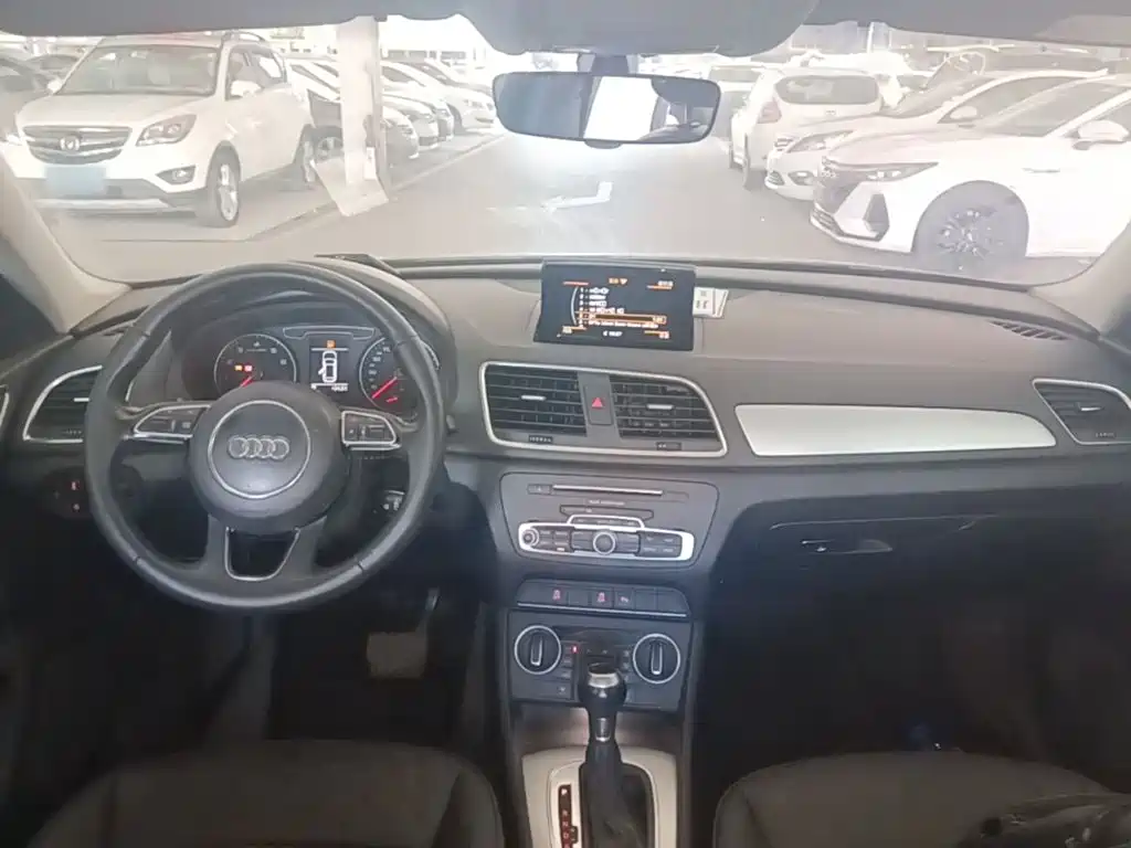 Audi Q3 2016 35 TFSI Fashion купить на сайте DeffCars