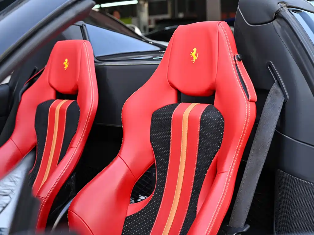 Ferrari F8 2020 Spider 3.9T V8 купить на сайте DeffCars