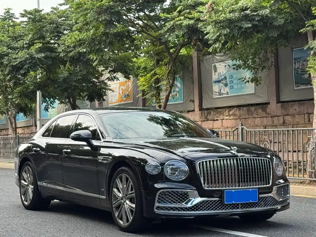 Flying Spur 2022 4.0T V8 Standard Edition купить на сайте DeffCars