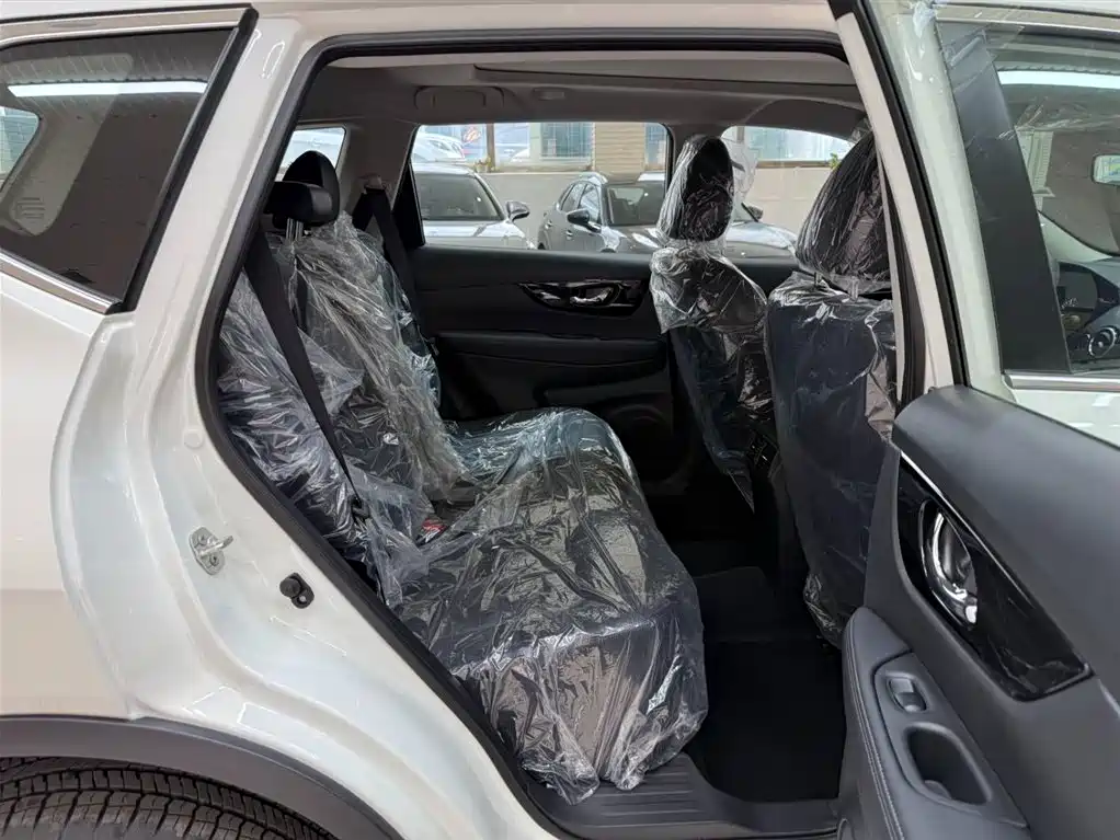 X-Trail 2025 Honor 2.0L Two-wheel Drive Leading Edition купить на сайте DeffCars