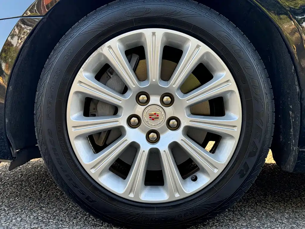 Cadillac XTS 2013 28T Comfort Model купить на сайте DeffCars